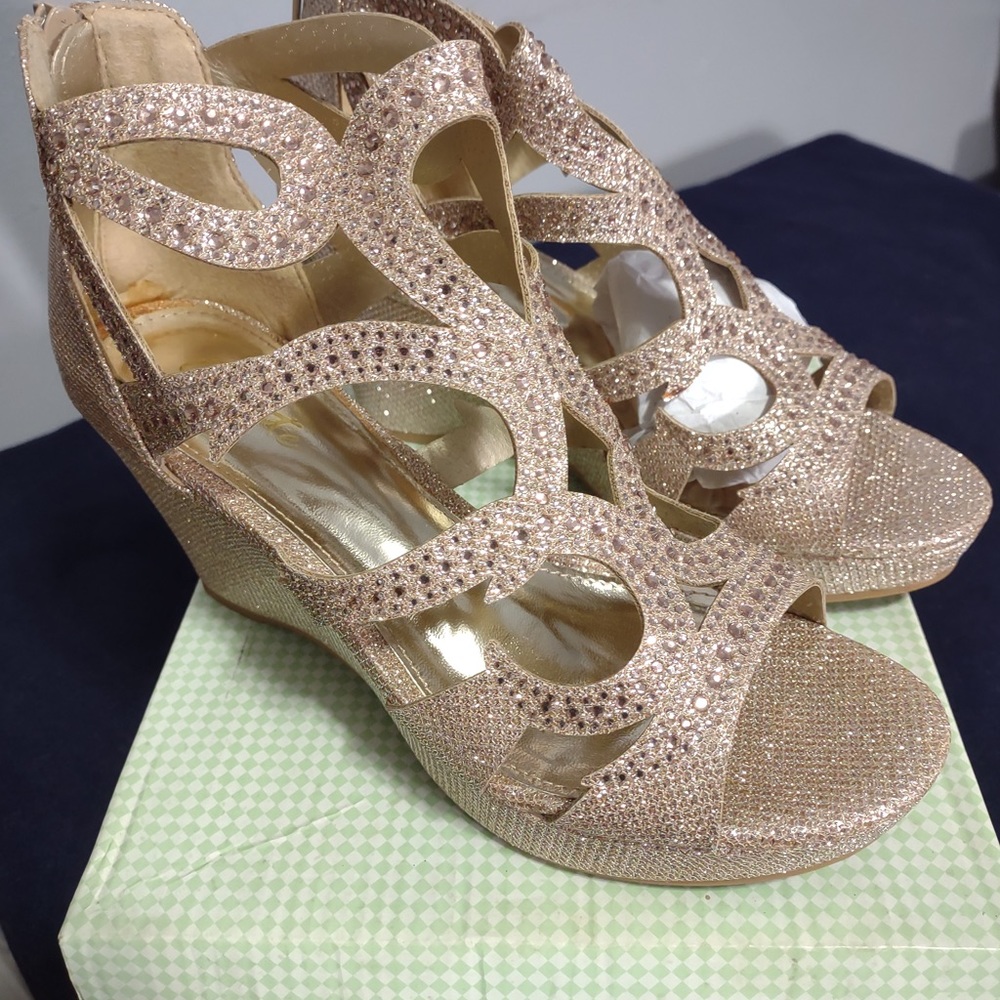 Wedges - Picture 3 of 3